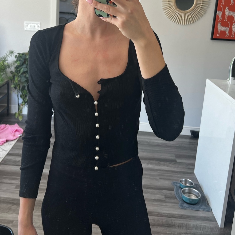 Black top
